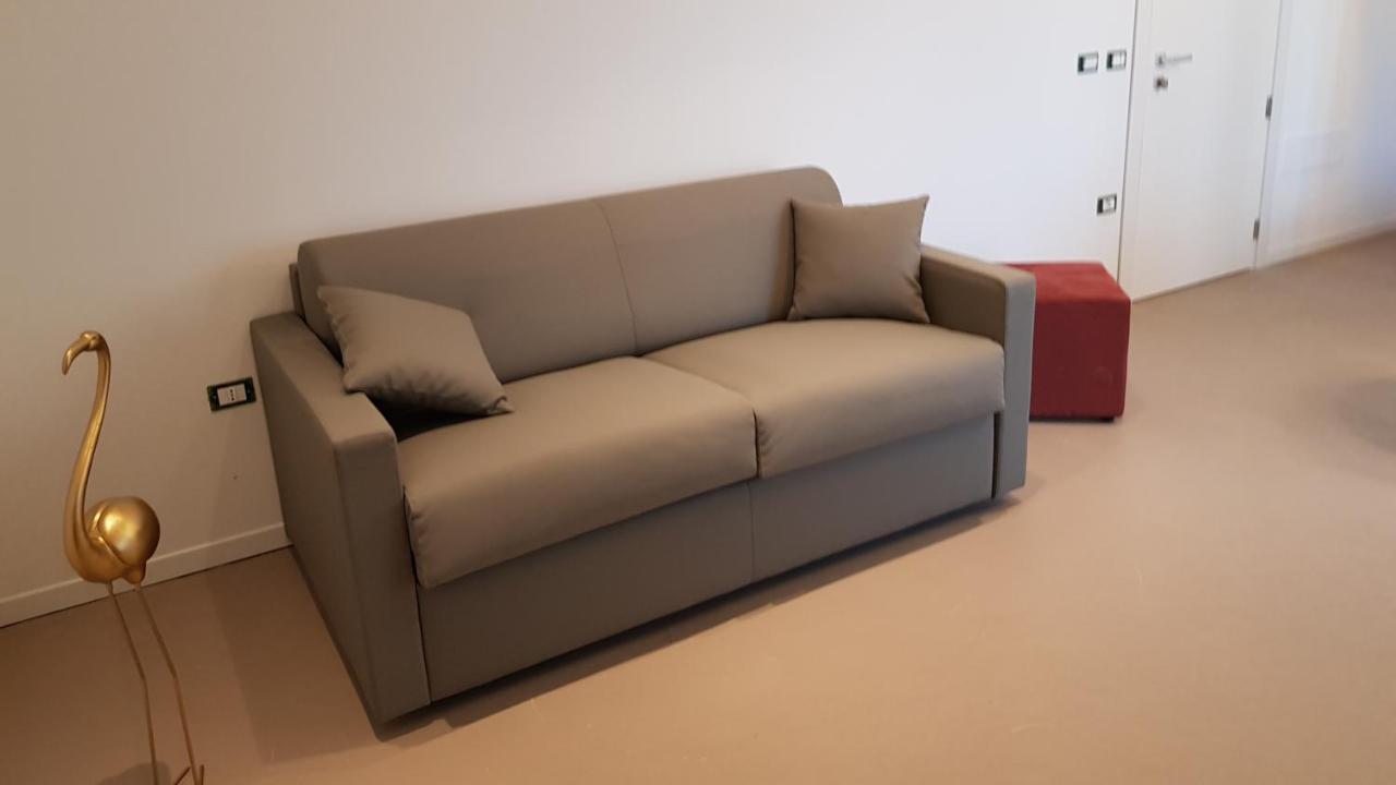 Venus Suites Cervia Bagian luar foto