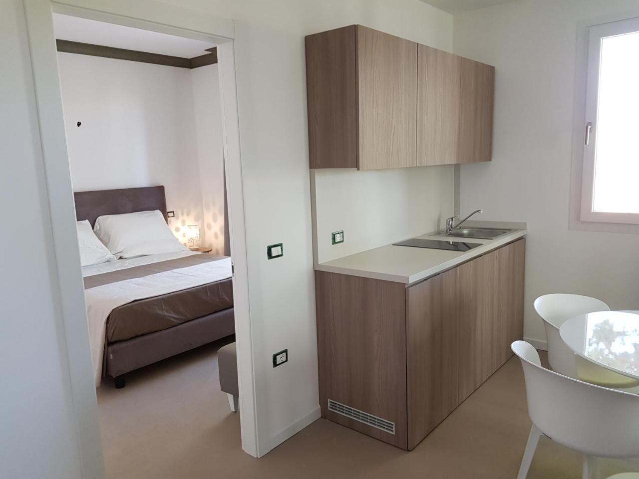 Venus Suites Cervia Bagian luar foto